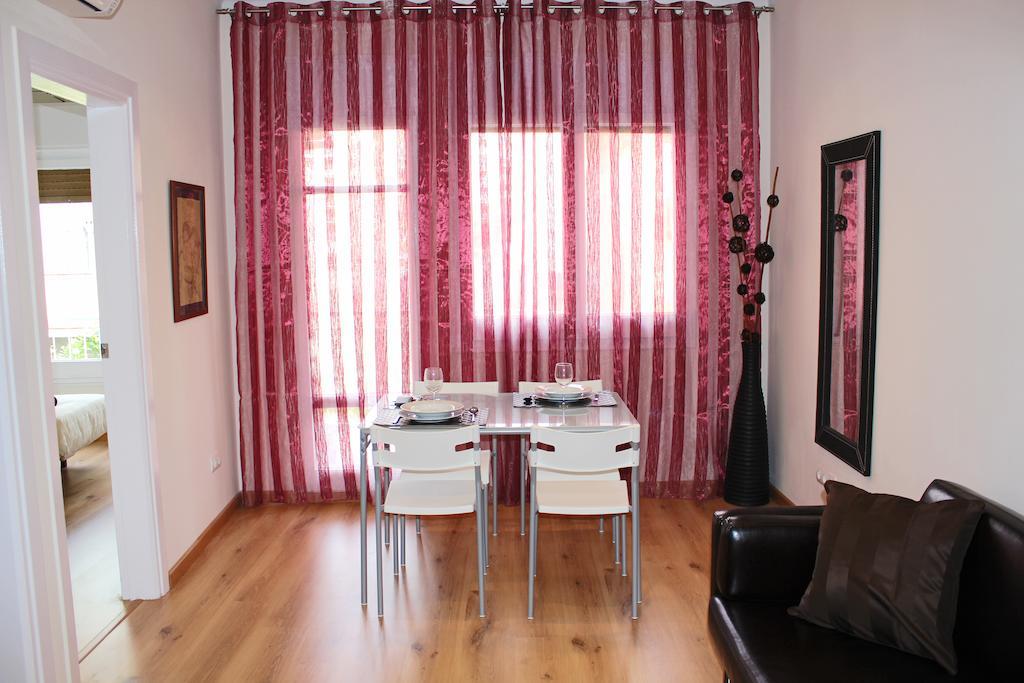 Classbedroom Gaudi Apartments 바르셀로나 객실 사진